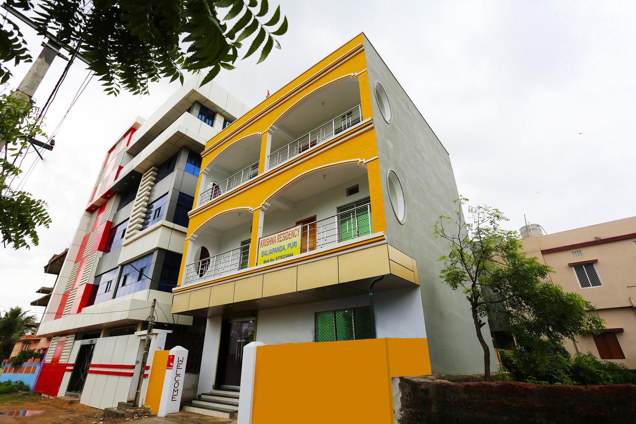 فندق بوريفي  Krishna Residency المظهر الخارجي الصورة